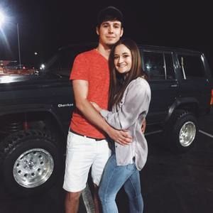 Meet your Posher, Zoe